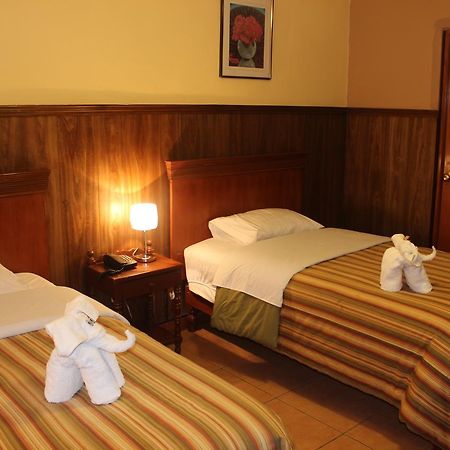 Hotel El Tumi 2 Huaraz  Esterno foto