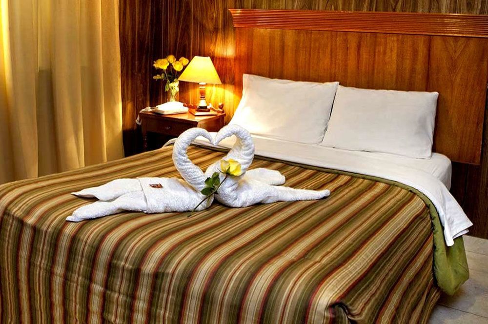 Hotel El Tumi 2 Huaraz  Esterno foto