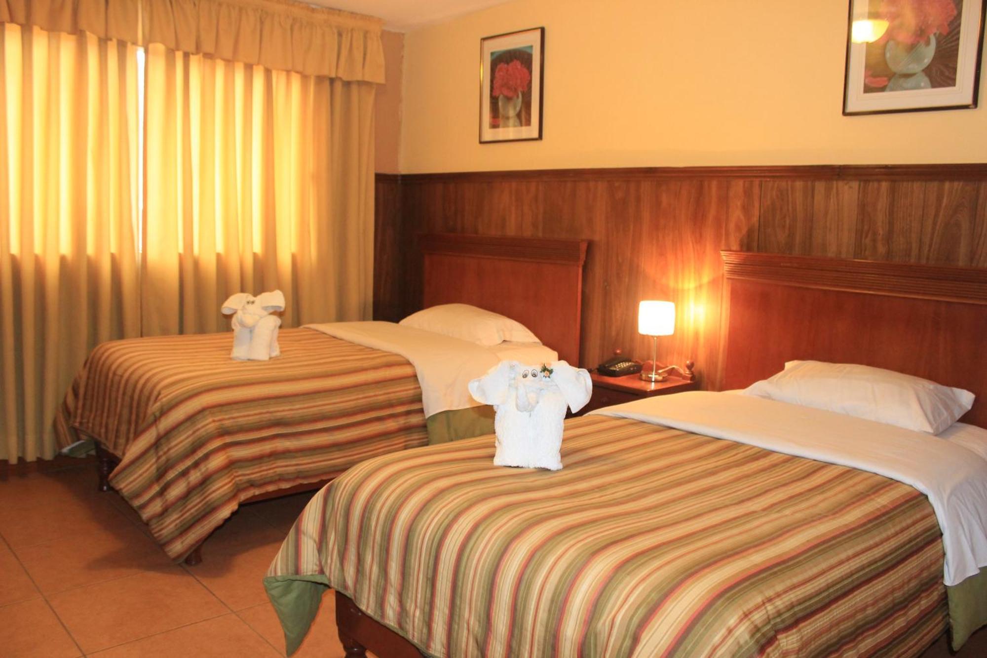 Hotel El Tumi 2 Huaraz  Esterno foto